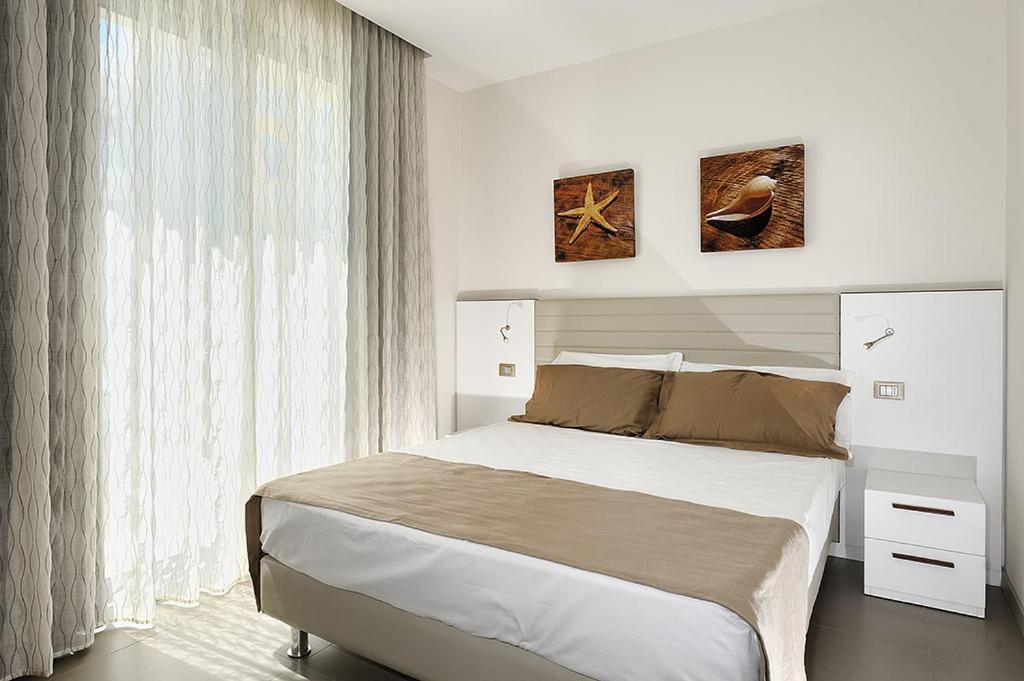 Hotel & Residence Cavalluccio Marino Rimini Extérieur photo