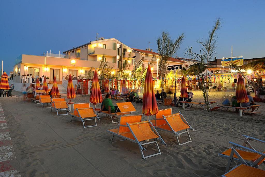 Hotel & Residence Cavalluccio Marino Rimini Extérieur photo