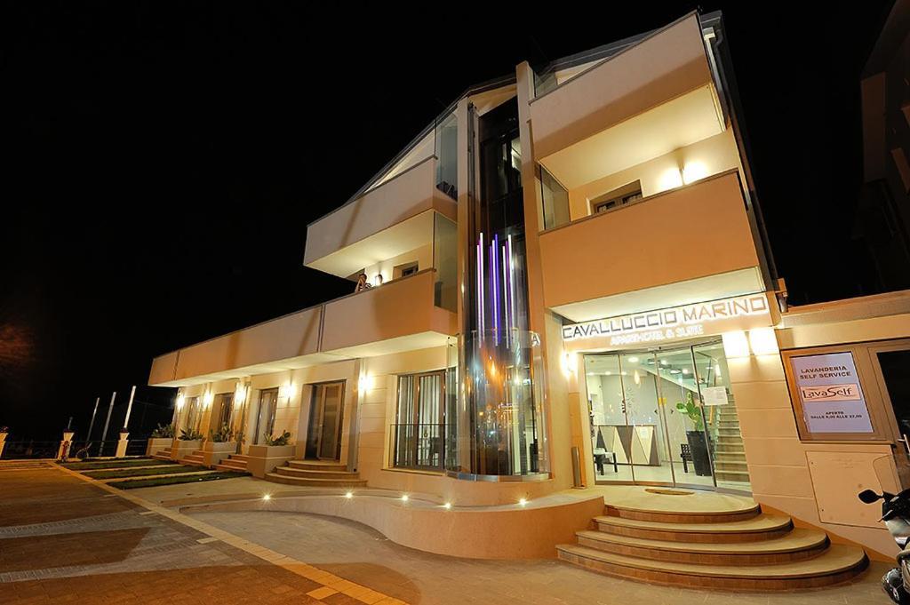 Hotel & Residence Cavalluccio Marino Rimini Extérieur photo