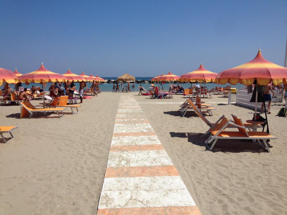 Hotel & Residence Cavalluccio Marino Rimini Extérieur photo